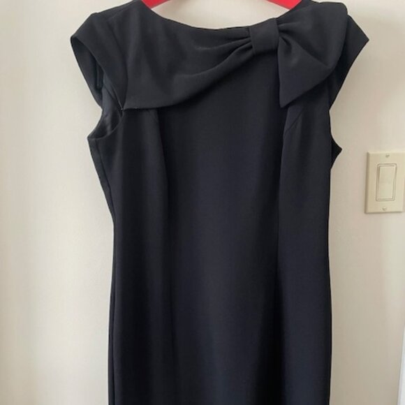 Jessica VTG - sheath dress  - black - with large bow   - cap sleeves - size 12 - Picture 1 of 8